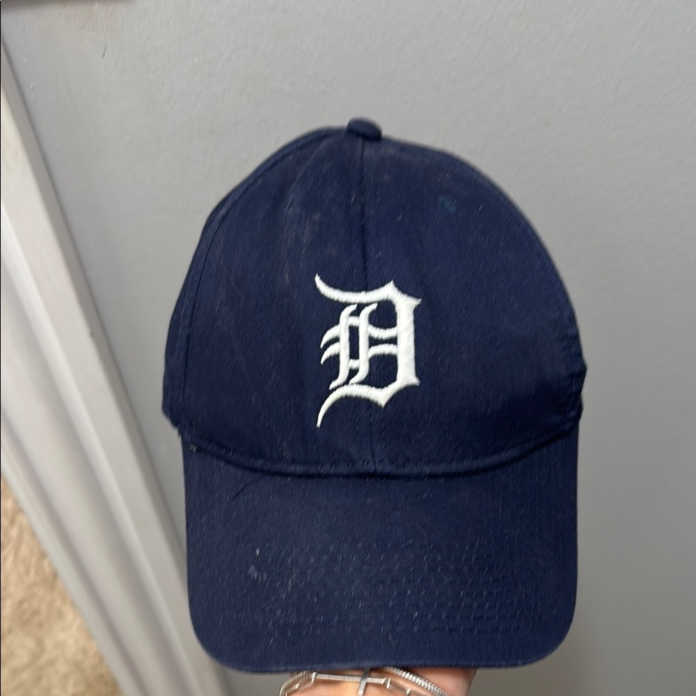 MLB ladies Detroit tigers hat